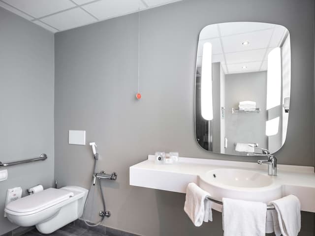 Room, Multiple Beds · photo 7
