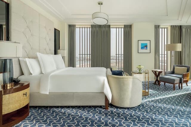 Executive Suite, 1 King Bed · photo 6
