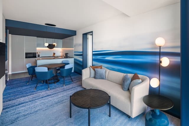 Superior Studio, 1 King Bed, City View · foto 4