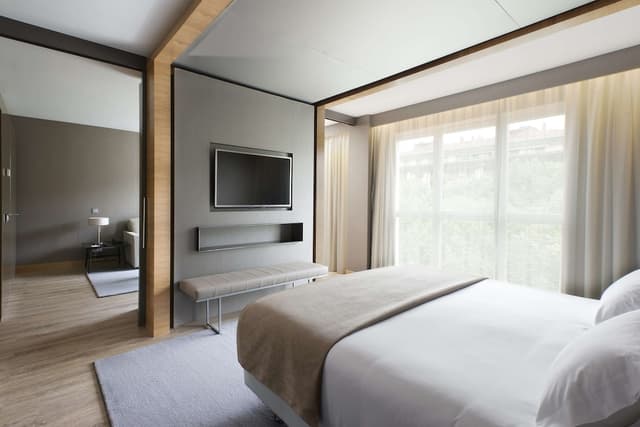 Premium Room (Extra Bed 3 Adults) · photo 2