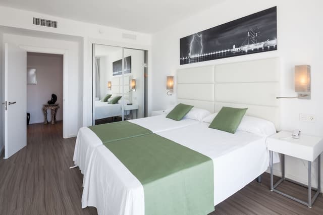 Suite Junior con Vista Parcial al Océano (1 Adulto) · foto 1