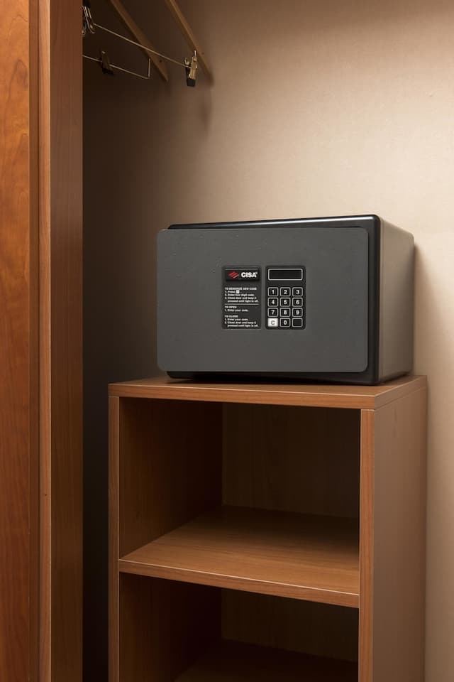 Double Room Single Use, Annex Building (3-Star Berna Tower) · photo 4