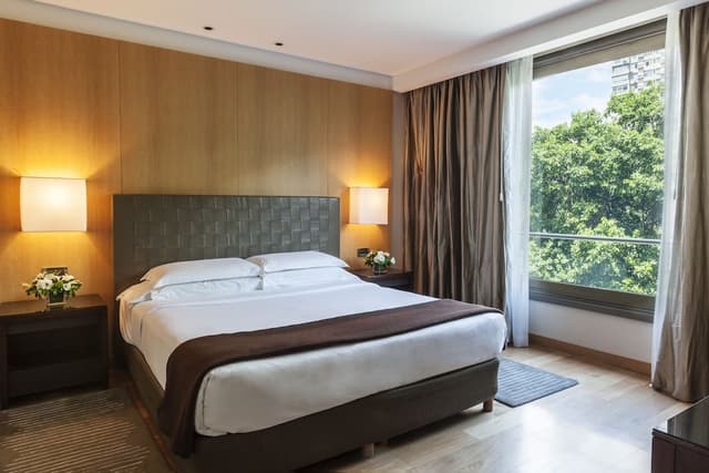 Park, Suite, 1 Bedroom · photo 1