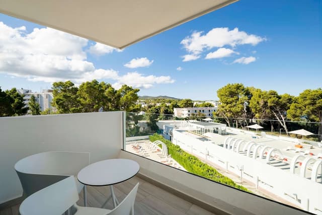 Habitación Doble Superior, Balcón, Vista a la Piscina (2 Adultos) · foto 5
