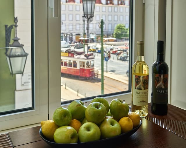 Twin Room, City View · photo 8