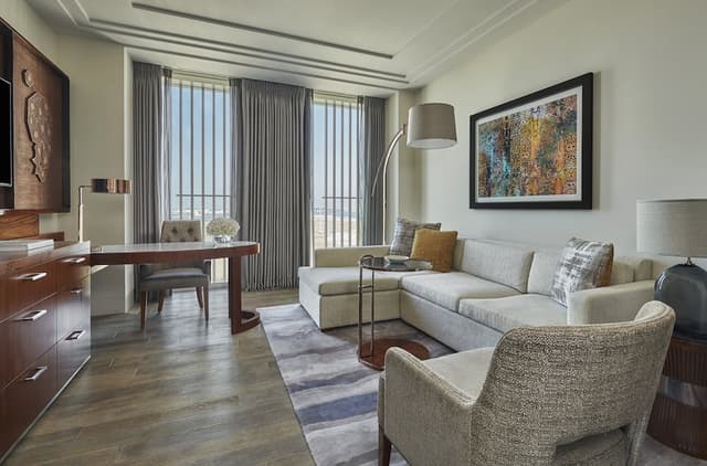 Executive Suite, 1 King Bed · photo 1