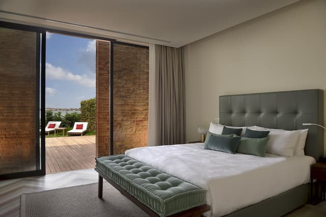 Deluxe Room, 1 King Bed (Terrace) · foto 3