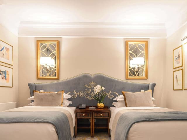 Deluxe Room, 2 Twin Beds · photo 2