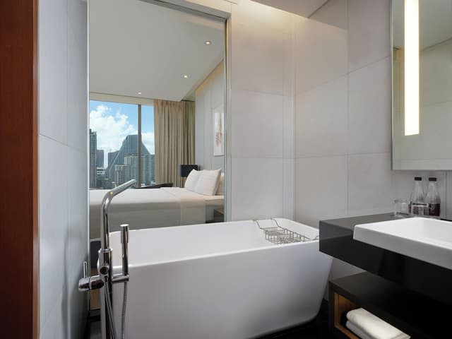 Club Room (Lounge Access) · photo 1