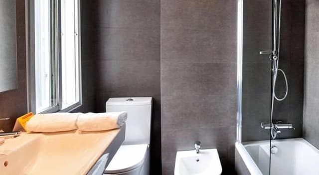 Twin Room · photo 1