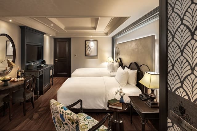 Superior Double or Twin Room With Internal Window · photo 3
