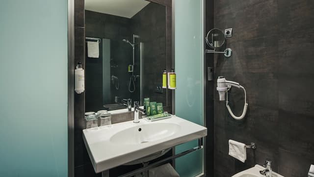 Classic Double Room · photo 5