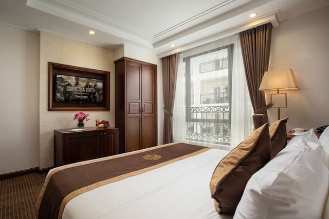 Executive Double Room, City View · photo 6