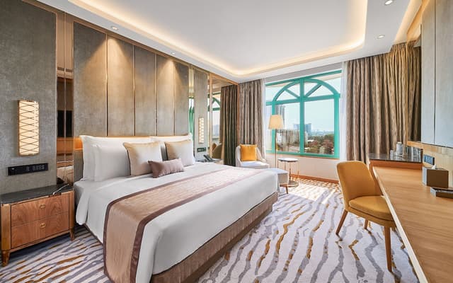 Deluxe Room, 1 Bedroom · photo 1