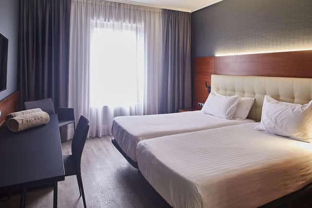 Standard Double Room Single Use · photo 2