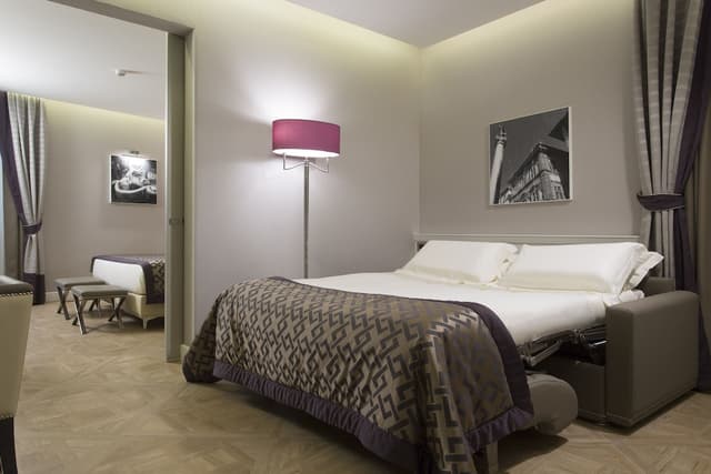 Suite, 1 Bedroom (Living Room) · photo 8