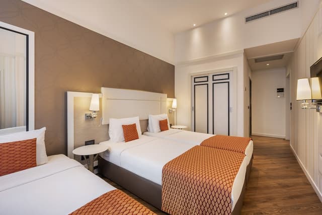 Deluxe Double Room (Comunicada) · photo 4