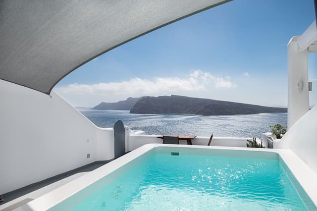 Junior Suite with outdoor heated plunge pool with jets (2 pax) · photo 5