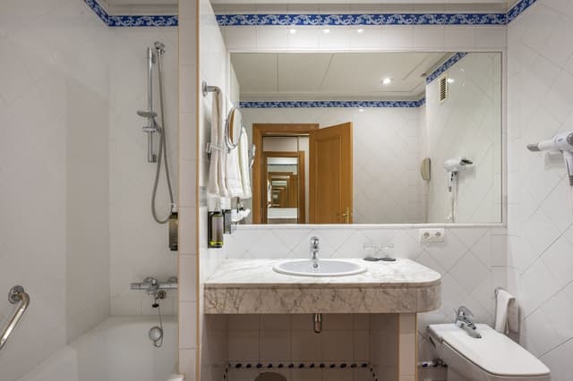 Double Room · photo 6
