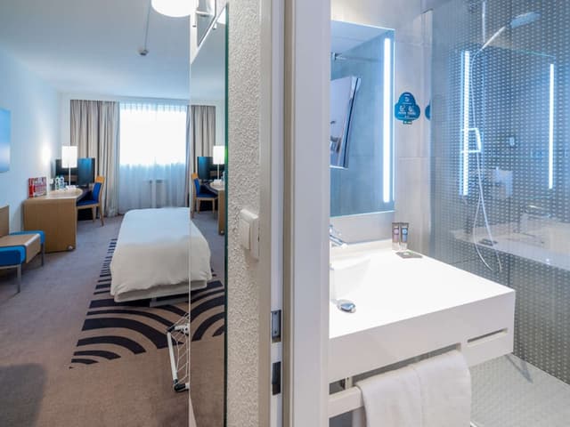 Superior Room, 1 Queen Bed with Sofa bed (Novation) · foto 1