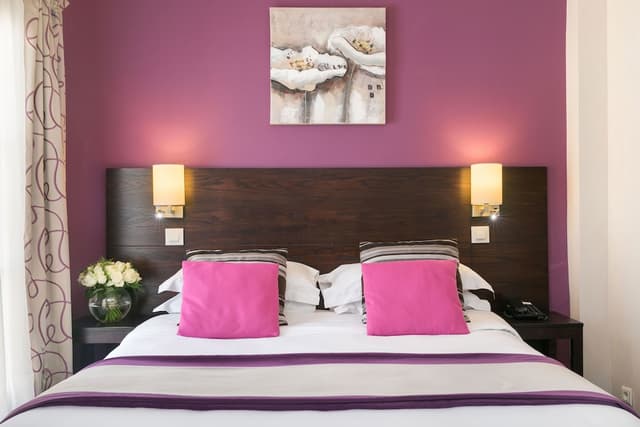 Classic Single Room, 1 Queen Bed · photo 4