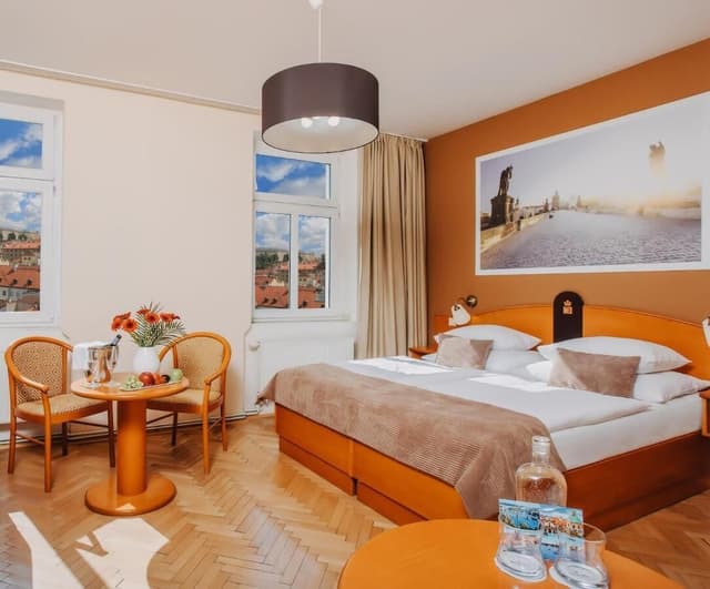 Double Room · photo 1