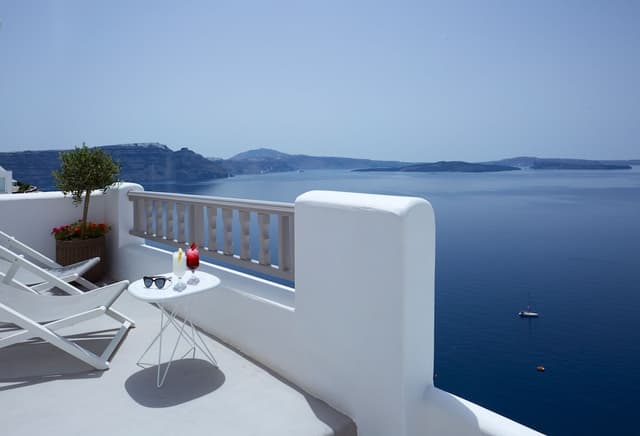 Executive Suite, Jetted Tub, Sea View (Outdoor Heated Jetted Tub) · photo 5