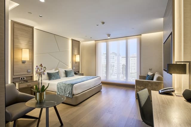 Deluxe Room · photo 1
