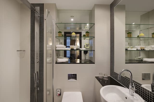 Superior King Room · photo 2