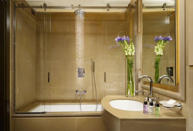 Superior Double or Twin Room, Balcony · photo 2