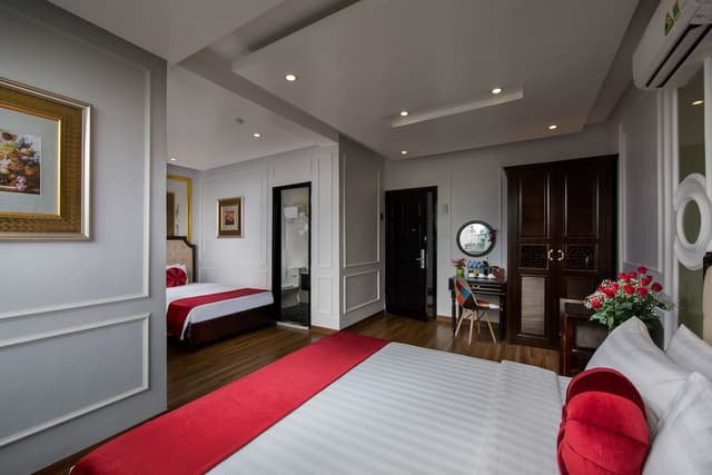 Family Suite, 1 Double and 2 Single Beds, City View · foto 4
