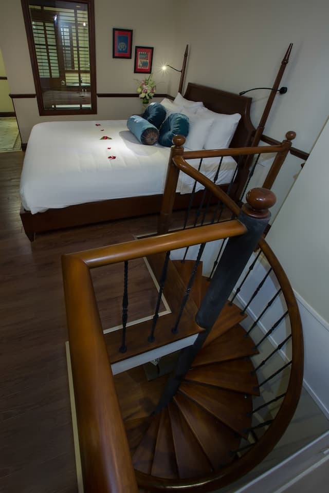 Duplex Suite, 1 king bed · photo 6