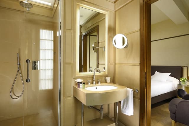 Superior Double or Twin Room, Balcony · photo 3
