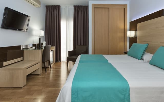 Standard Room · photo 7