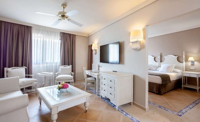 Family Junior Suite · photo 1