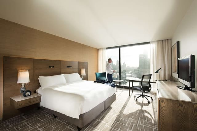Premier King Room with City View · foto 7