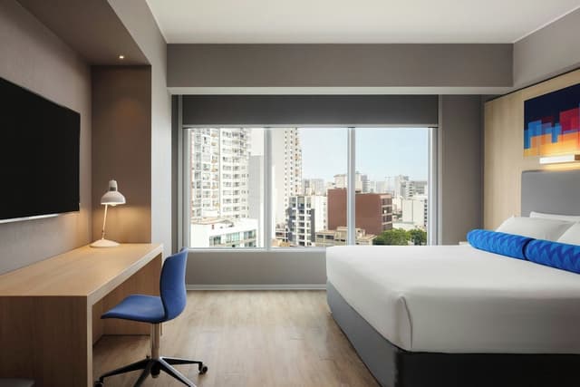 Grand Room, 1 King Bed · photo 6