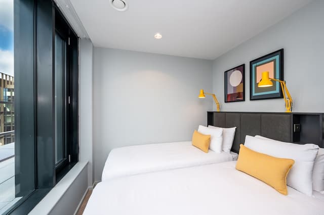 1 Bedroom Apartment Twin · photo 2