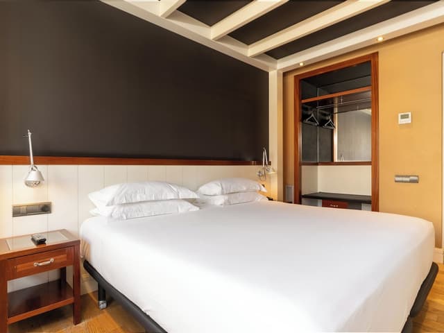 Standard Double Room Single Use · photo 1