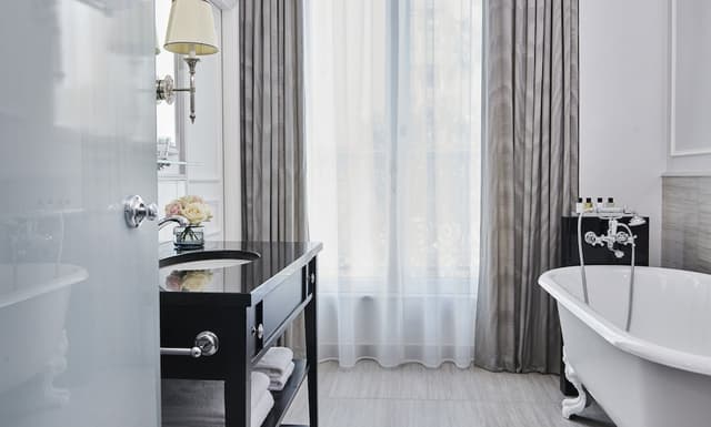 Classic Room, 2 Twin Beds · photo 7