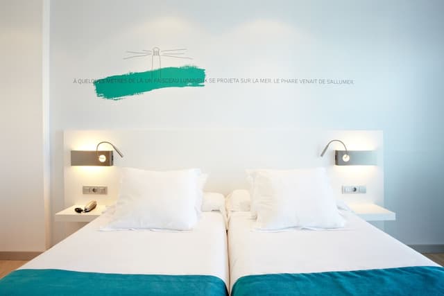 Double Room Single Use, Balcony, Sea View · photo 3