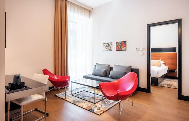 Apartment · photo 1