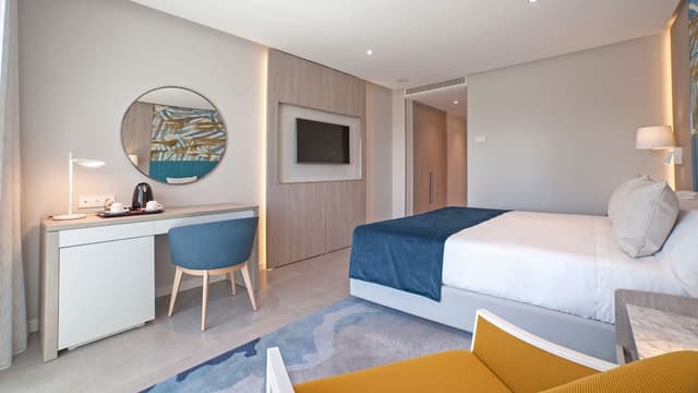 Premium Double Room, Terrace, Pool View · foto 8