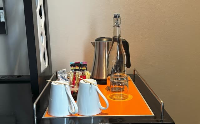 Standard Room (Queen) · photo 7