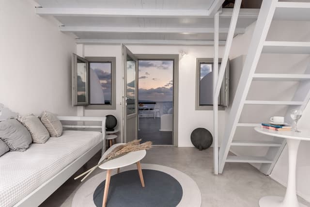 Cave Suite-Maisonette with Caldera View & Sea View · photo 4