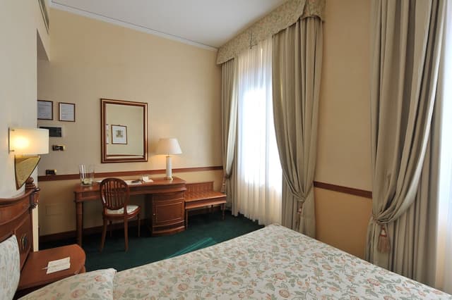 Standard Double Room · photo 4