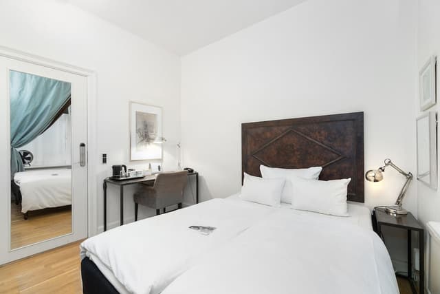 Economy Room (1 Semidouble Bed 140x200cm) · photo 6