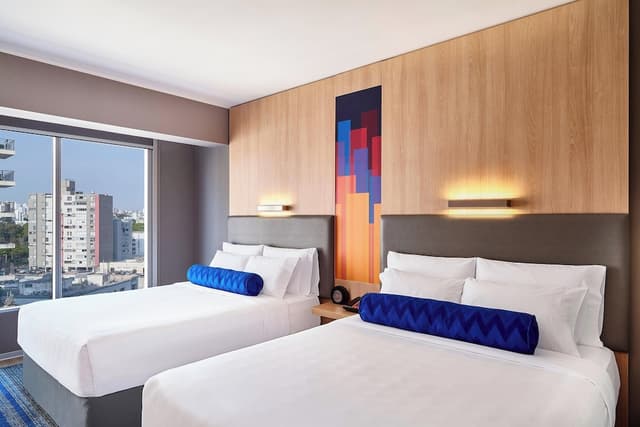 Deluxe Room, 2 Queen Beds · photo 6