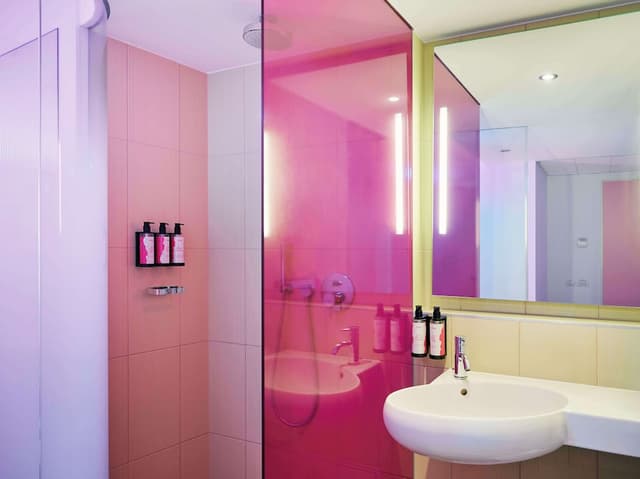 nhow Room Riverside · photo 2