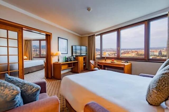 Premium Studio Suite · photo 5